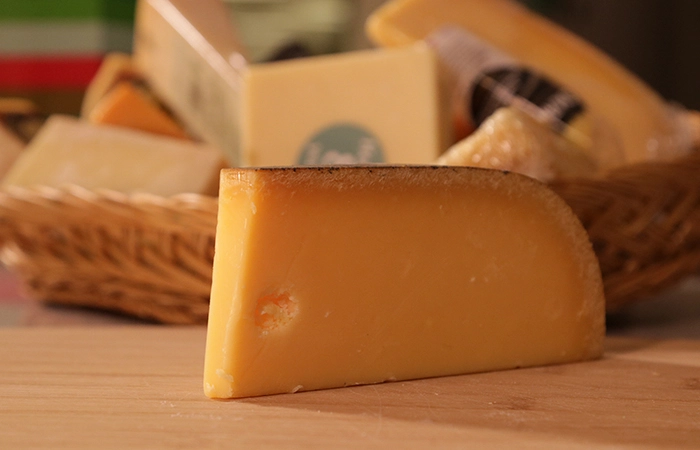 121318 _chadthecheeseguy_gouda_700x450